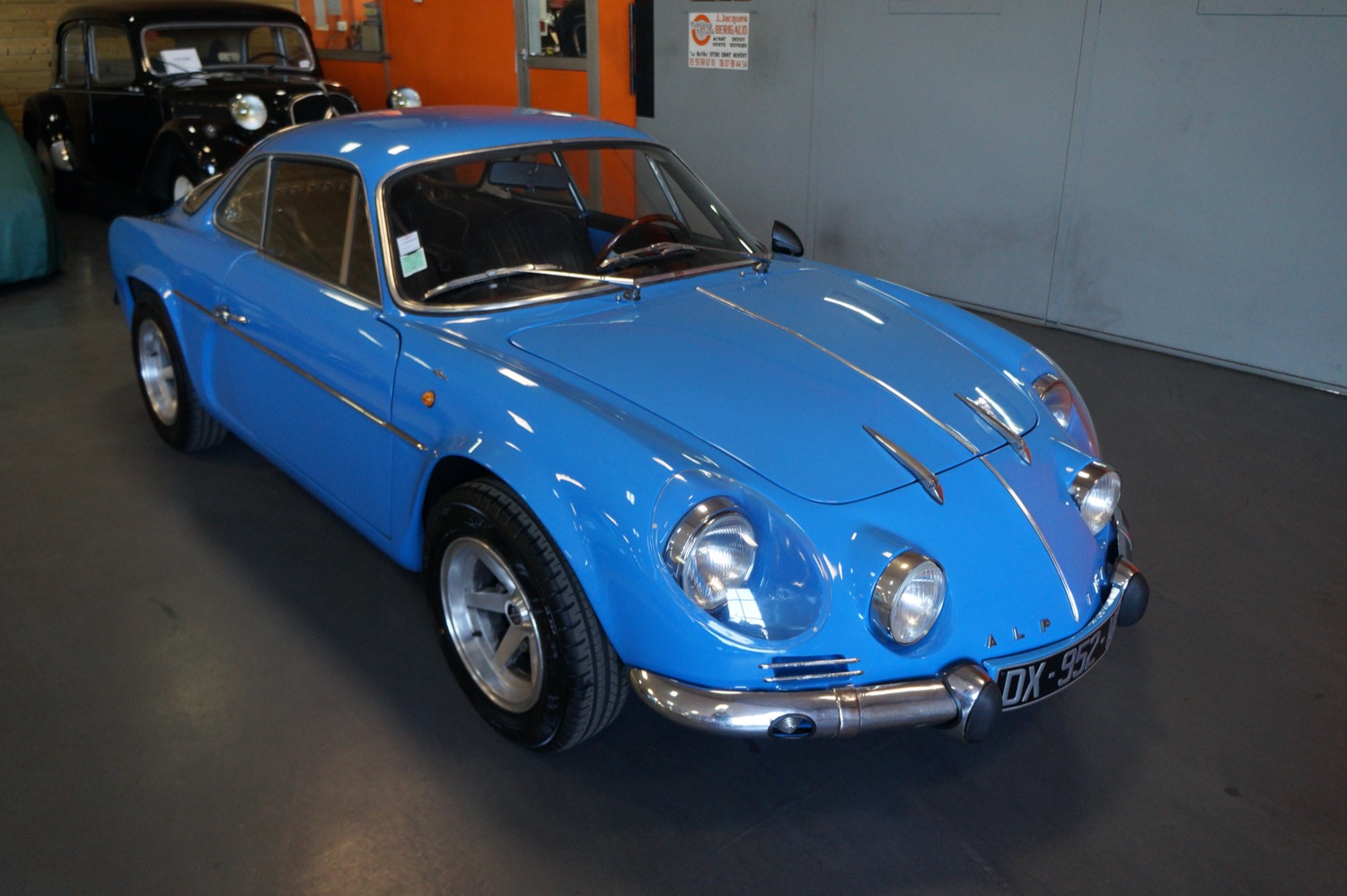 Citroën Ds 23 Ie Pallas Clim à Vendre Berigaud Véhicules Anciens - Citroën DS23 IE Pallas 1975 Bleue